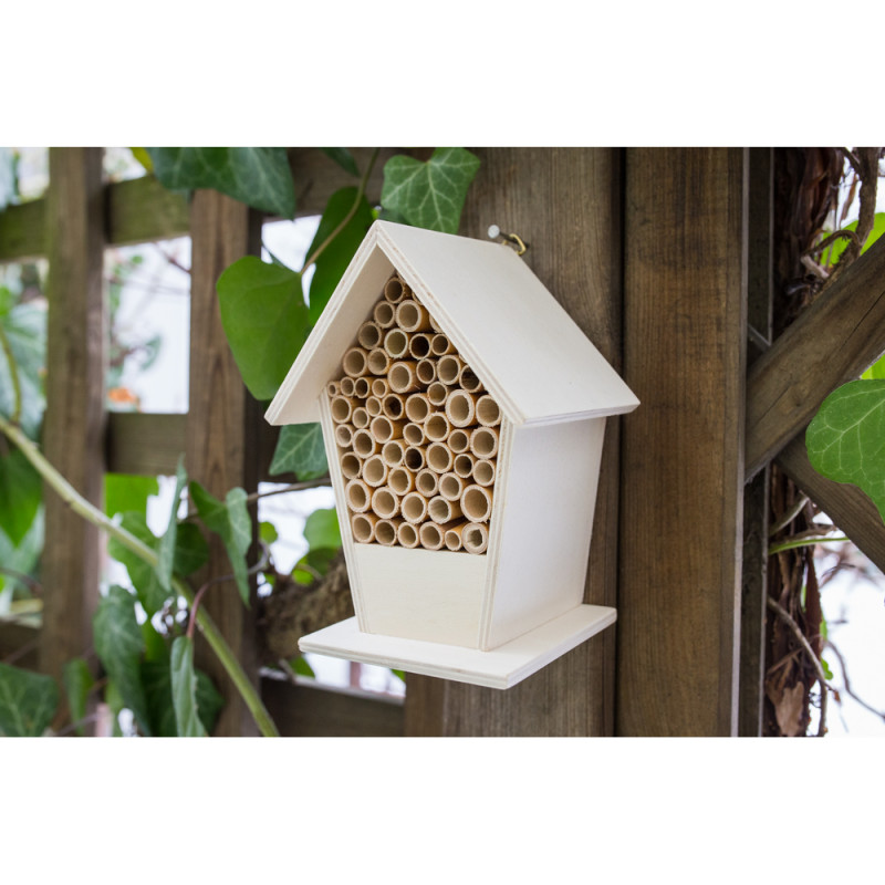 Domek dla owadów | Nuru