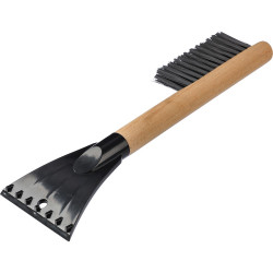 Skrobaczka i miotła do odgarniania śniegu