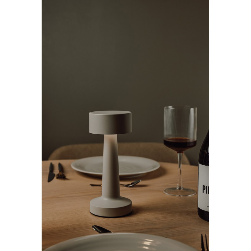 Lampka na biurko VINGA Maris