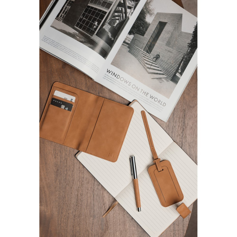 Etui na paszport VINGA Bosler ochrona RFID