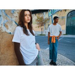 Luźna koszulka Iqoniq Kakadu bawełna z recyklingu