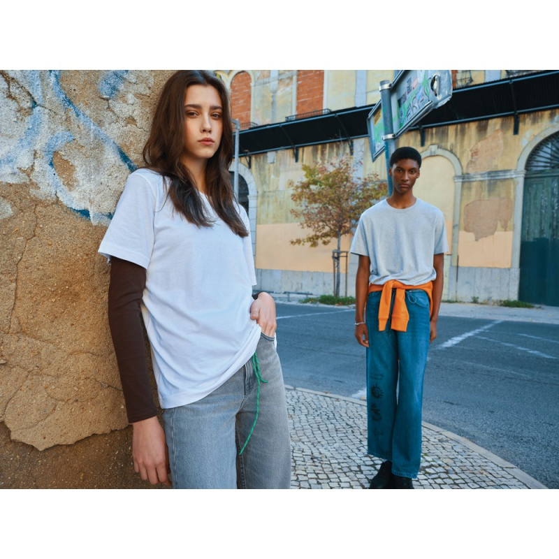 Luźna koszulka Iqoniq Kakadu bawełna z recyklingu