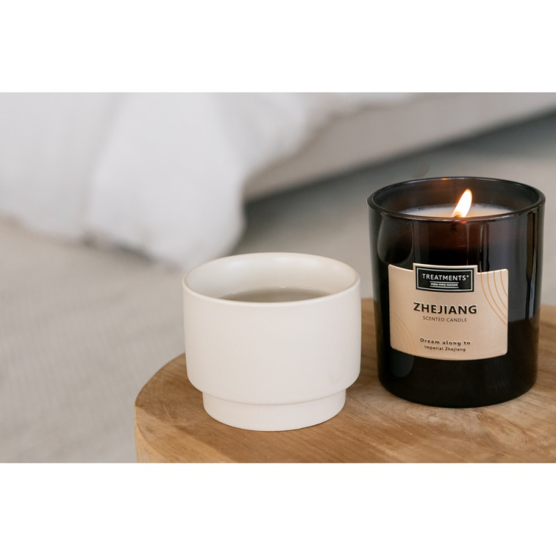 Świeczka zapachowa TREATMENTS