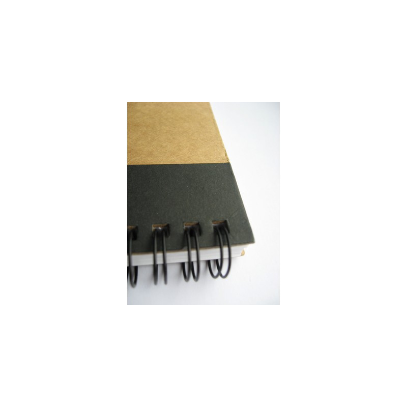 Notatnik ok A6 z długopisem