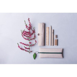 Zestaw szkolny piórnik ołówek długopis linijka gumka i temperówka