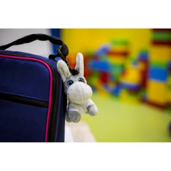 Pluszowy osiołek zawieszka | Boe