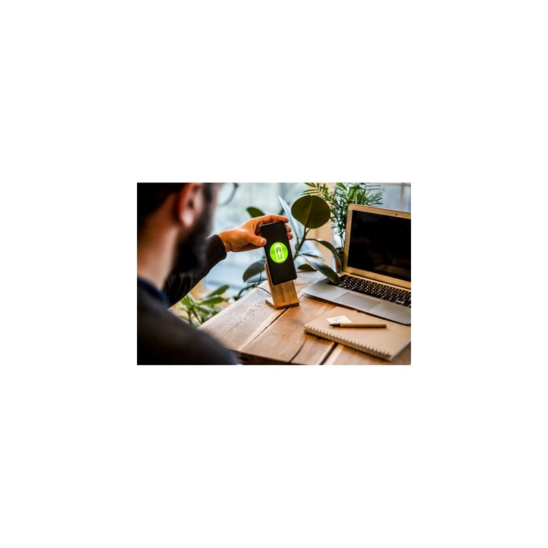 Bambusowa ładowarka bezprzewodowa 10W B'RIGHT stojak na telefon | Wilder