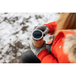 Bambusowy termos 500 ml posiada sitko zatrzymujące fusy oraz dotykowy cyfrowy wyświetlacz temperatury napojów | Georgia