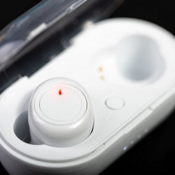 Bezprzewodowe słuchawki douszne