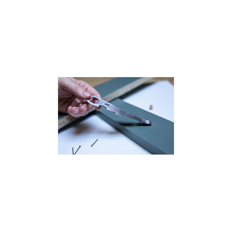 Narzędzie wielofunkcyjne 7 funkcji | Ash