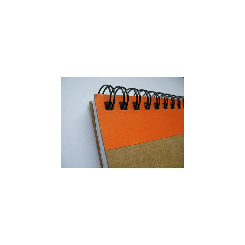 Notatnik ok A6 z długopisem