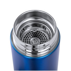 Termos 500 ml posiada sitko zatrzymujące fusy