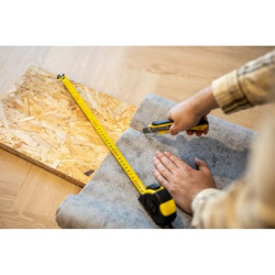 Nóż do tapet z mechanizmem zabezpieczającym zapasowe ostrza w komplecie | Sutton