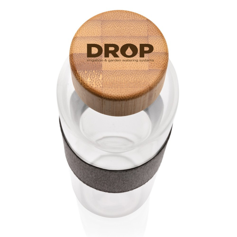 Szklana butelka 750 ml w pokrowcu