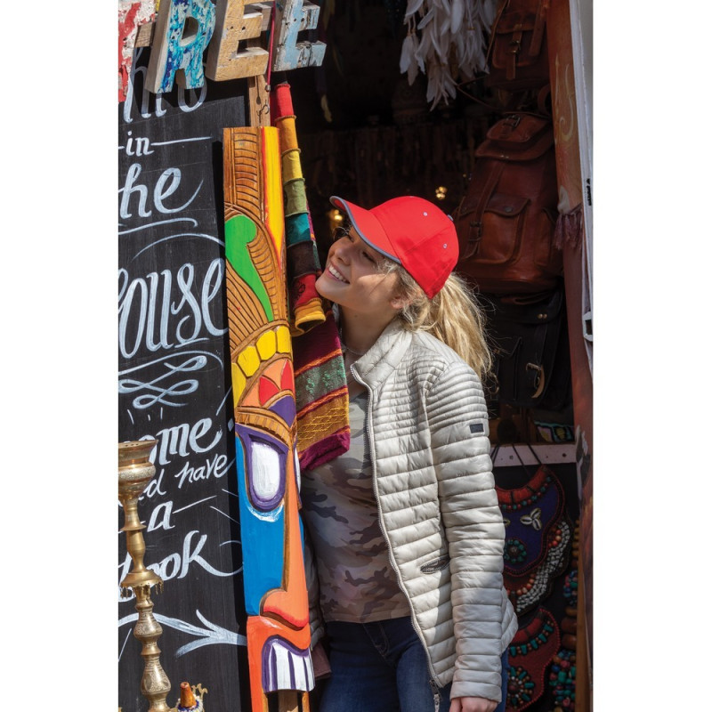 Czapka z daszkiem AWARE™