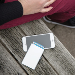 Etui na karty kredytowe C-Secure ochrona RFID