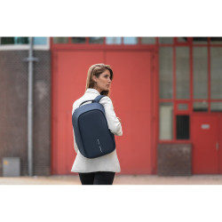 Bobby Hero Small plecak chroniący przed kieszonkowcami