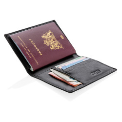 Etui na paszport Swiss Peak ochrona RFID
