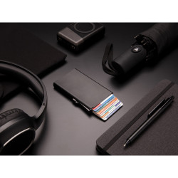 Etui na karty kredytowe ochrona RFID