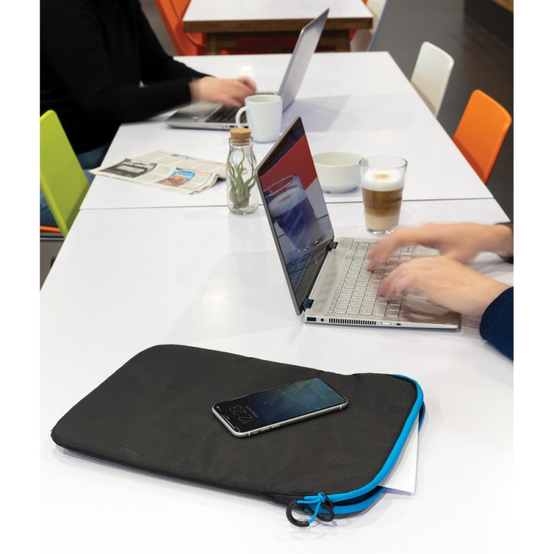 Pokrowiec na laptopa 154"