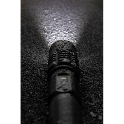 Latarka Gear X ładowana przez USB