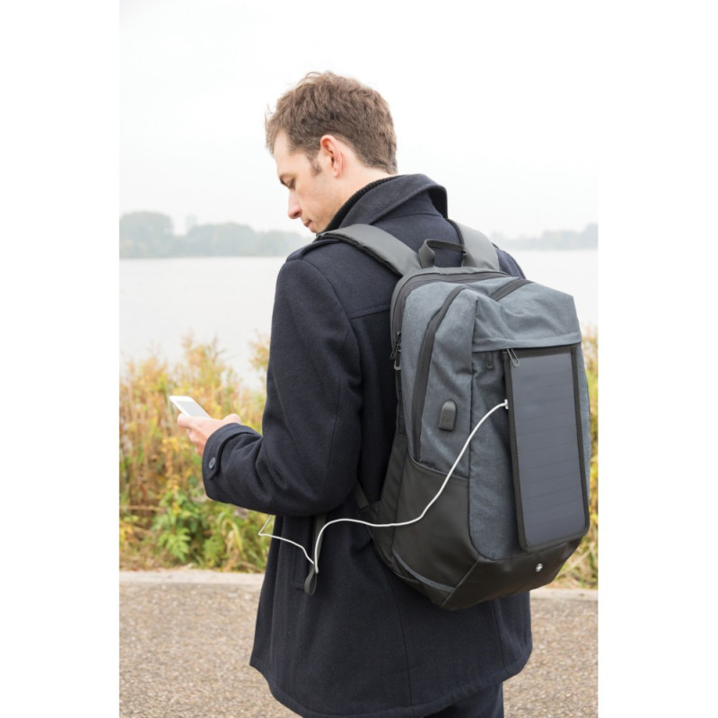 Plecak na laptopa 156" ładowarka słoneczna 7W Swiss Peak Eclipse