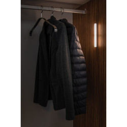 Lampka LED z czujnikiem ruchu 17 cm