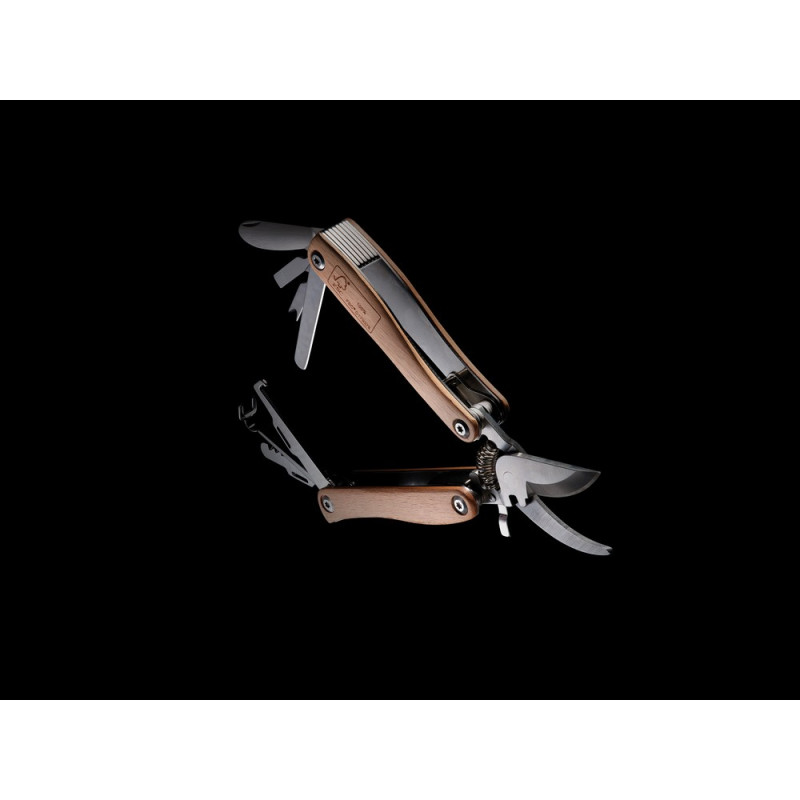 Drewniane ogrodowe narzędzie wielofunkcyjne