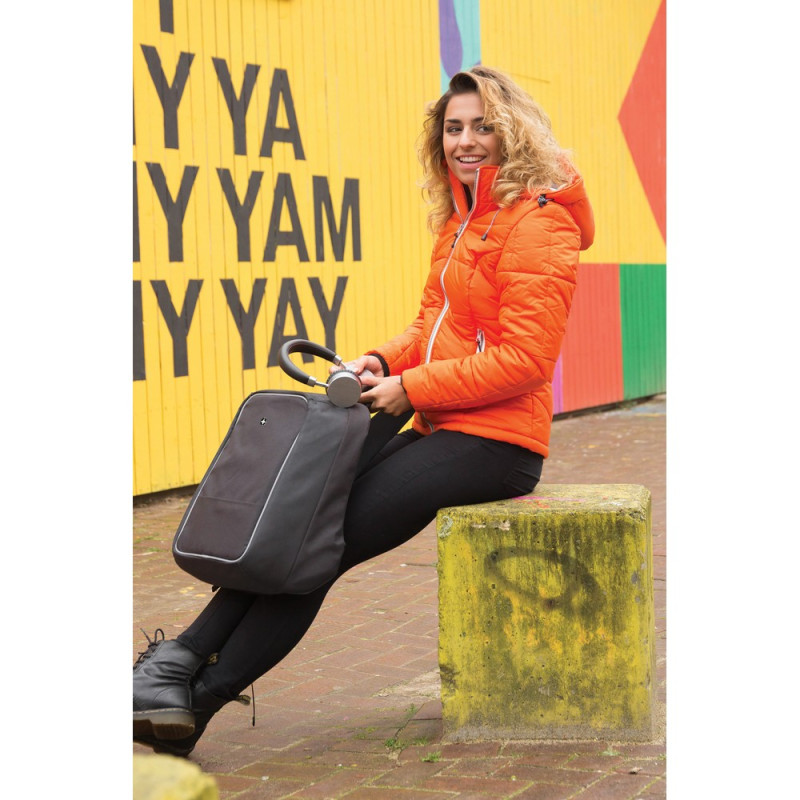 Plecak chroniący przed kieszonkowcami Swiss Peak AWARE™ RPET