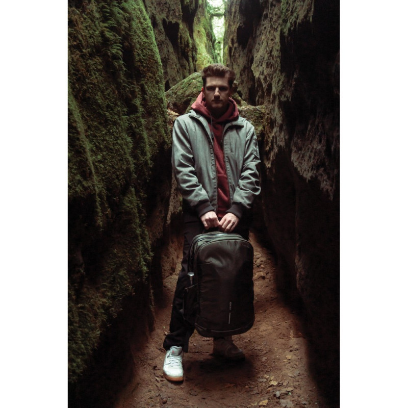 Bobby Explore plecak chroniący przed kieszonkowcami