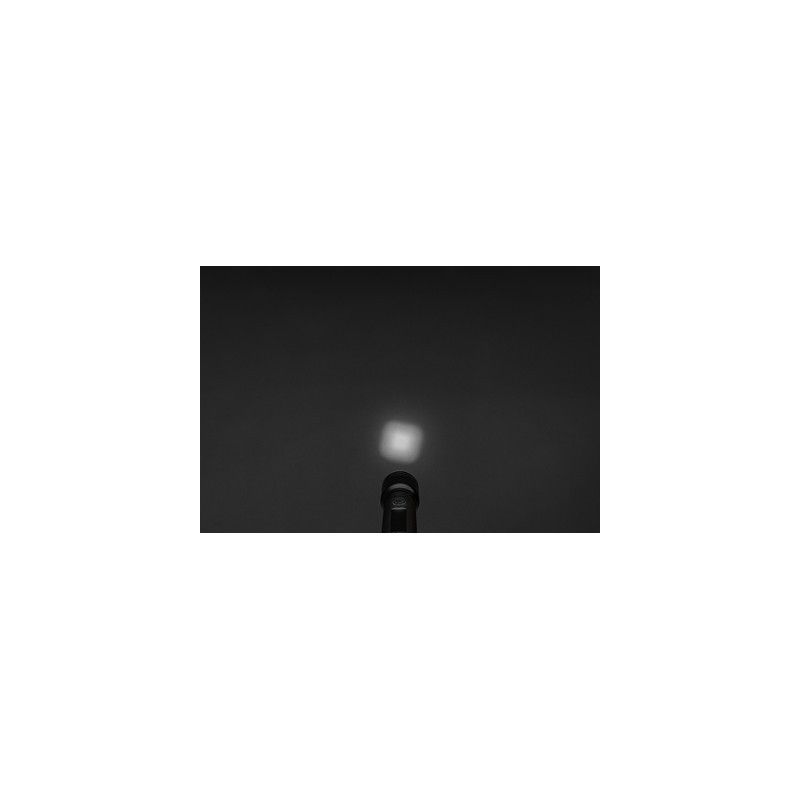 Duża latarka Gear X ładowana przez USB aluminium z recyklingu